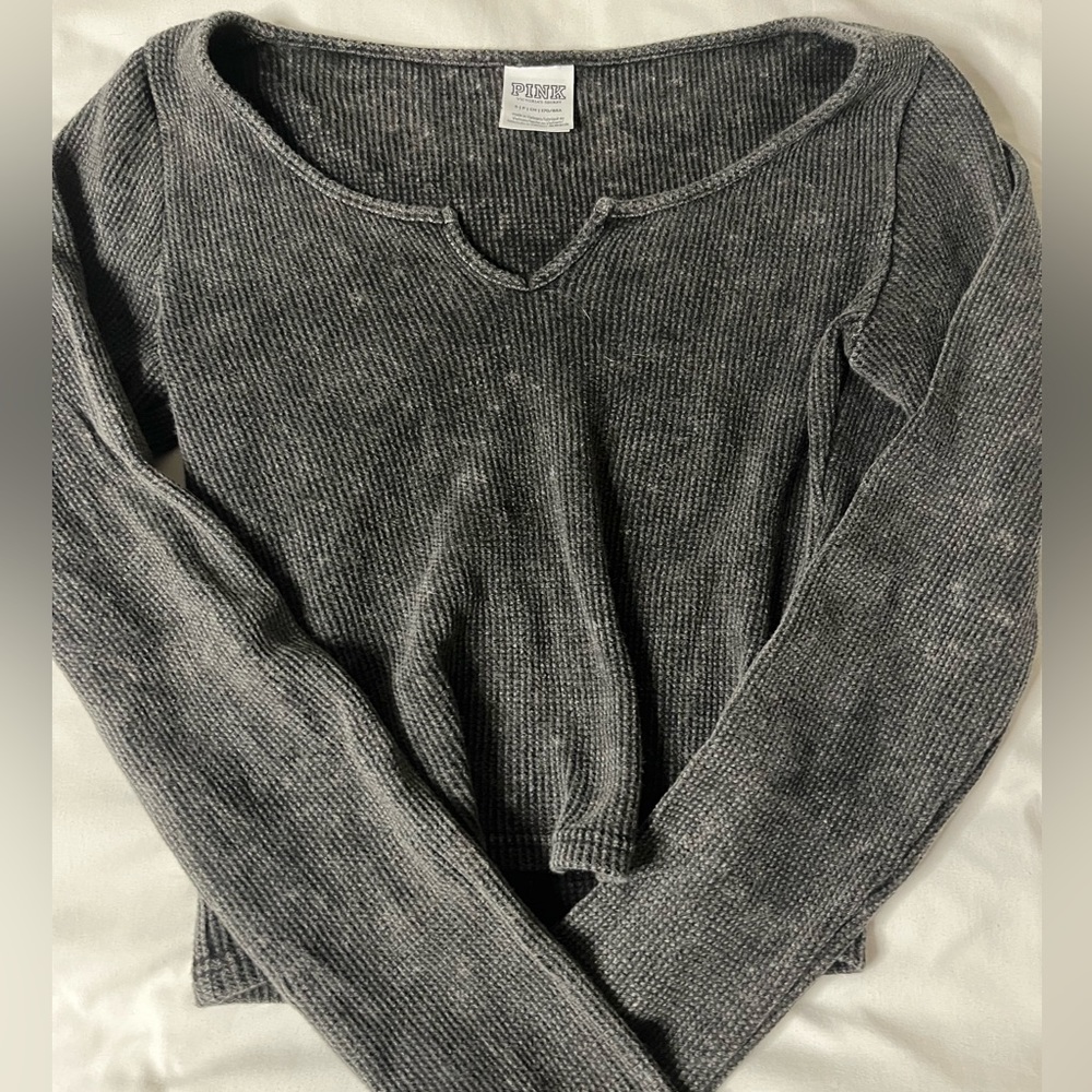 Pink Victoria’s secret waffle cropped long sleeve tee
